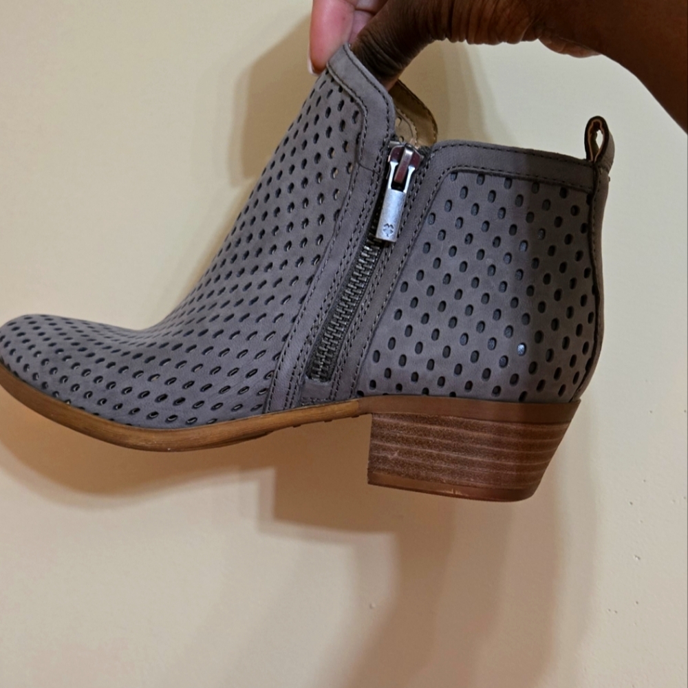 Lucky brand grey ankle boots size 8 brand new